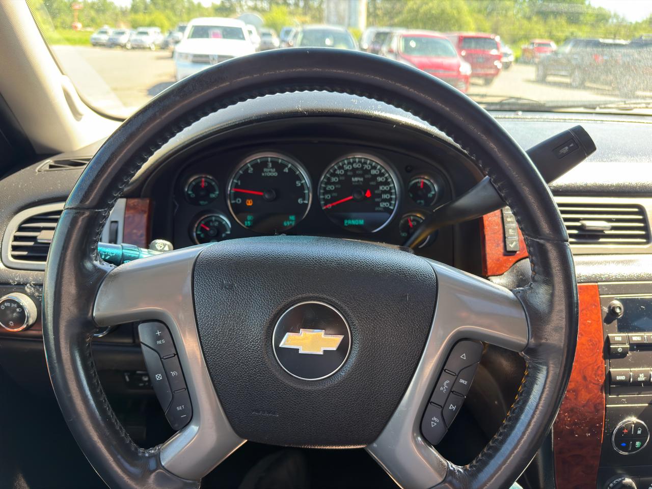 Chevrolet Suburban LTZ 1500 4WD 2013