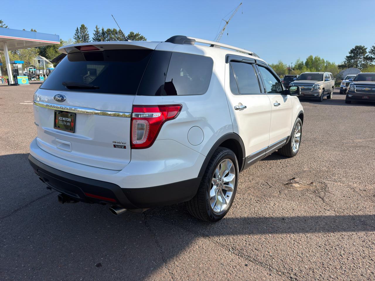 Ford Explorer Limited 4WD 2011