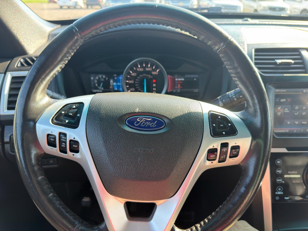Ford Explorer Limited 4WD 2011