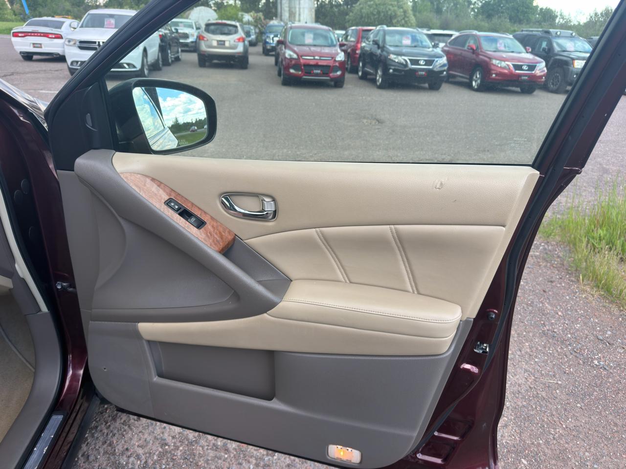 Nissan Murano AWD 4dr Platinum 2014