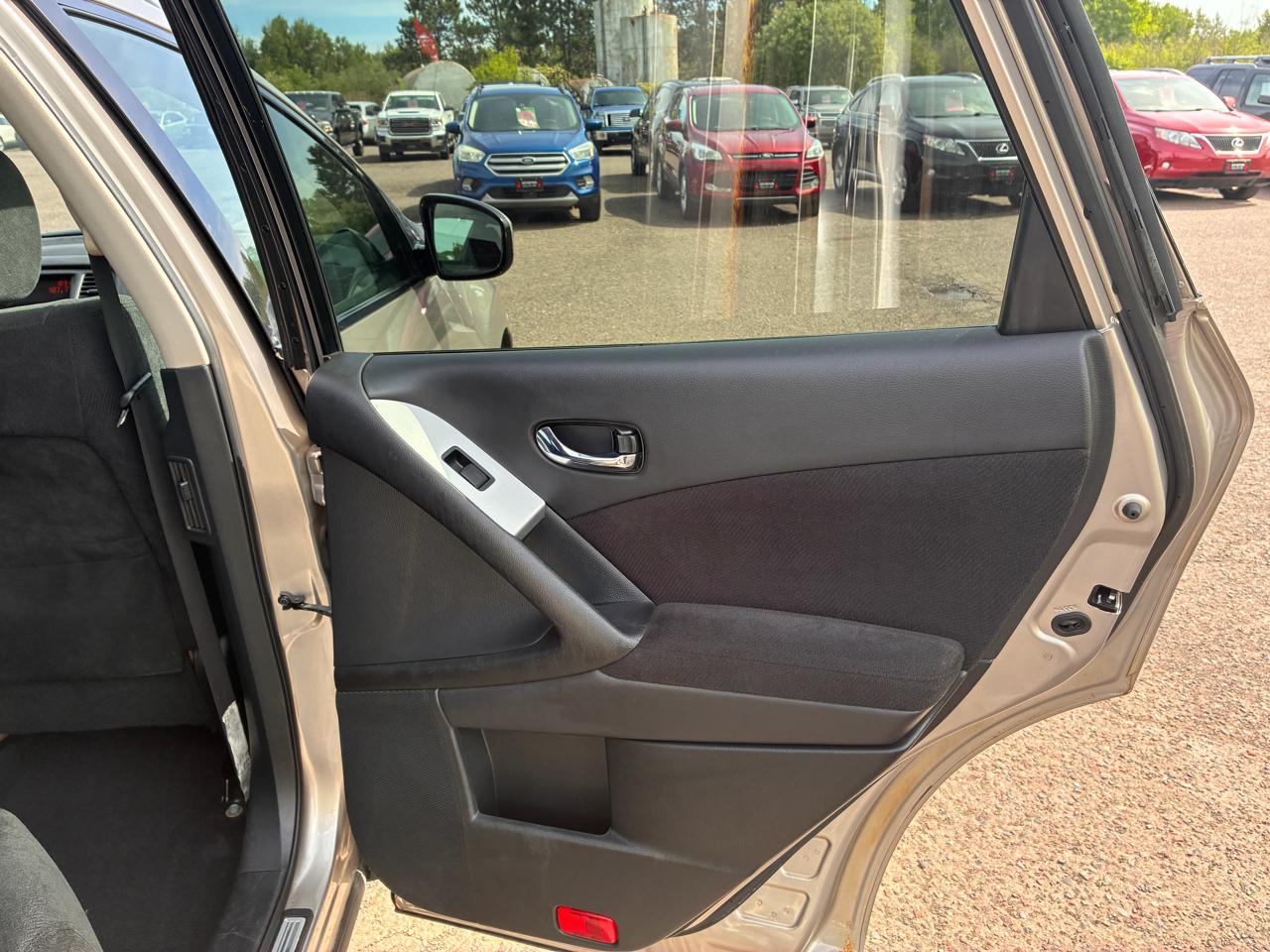 Nissan Murano S AWD 2009