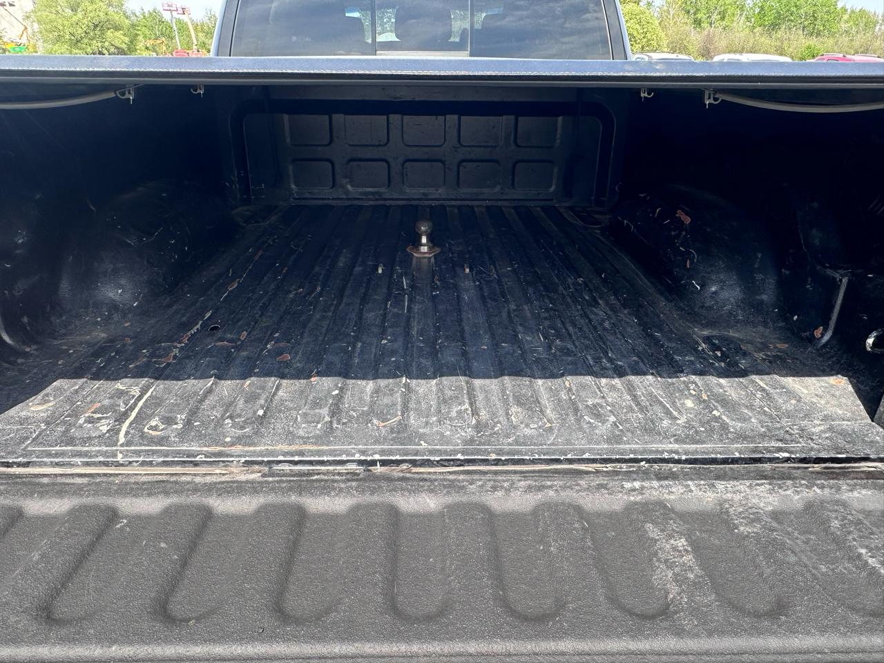 Dodge Ram 2500 SLT Mega Cab 4WD 2011