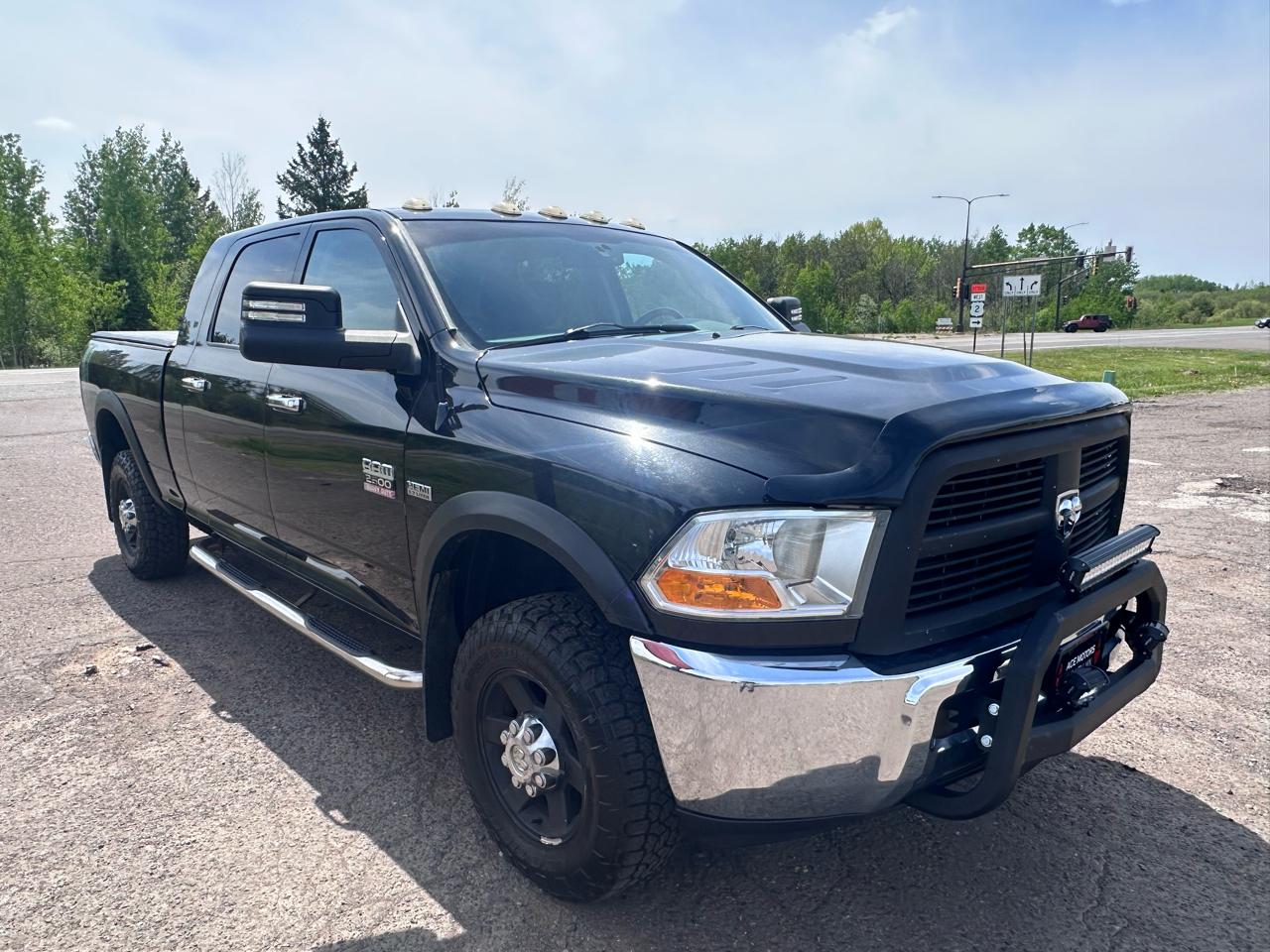 Dodge Ram 2500 SLT Mega Cab 4WD 2011