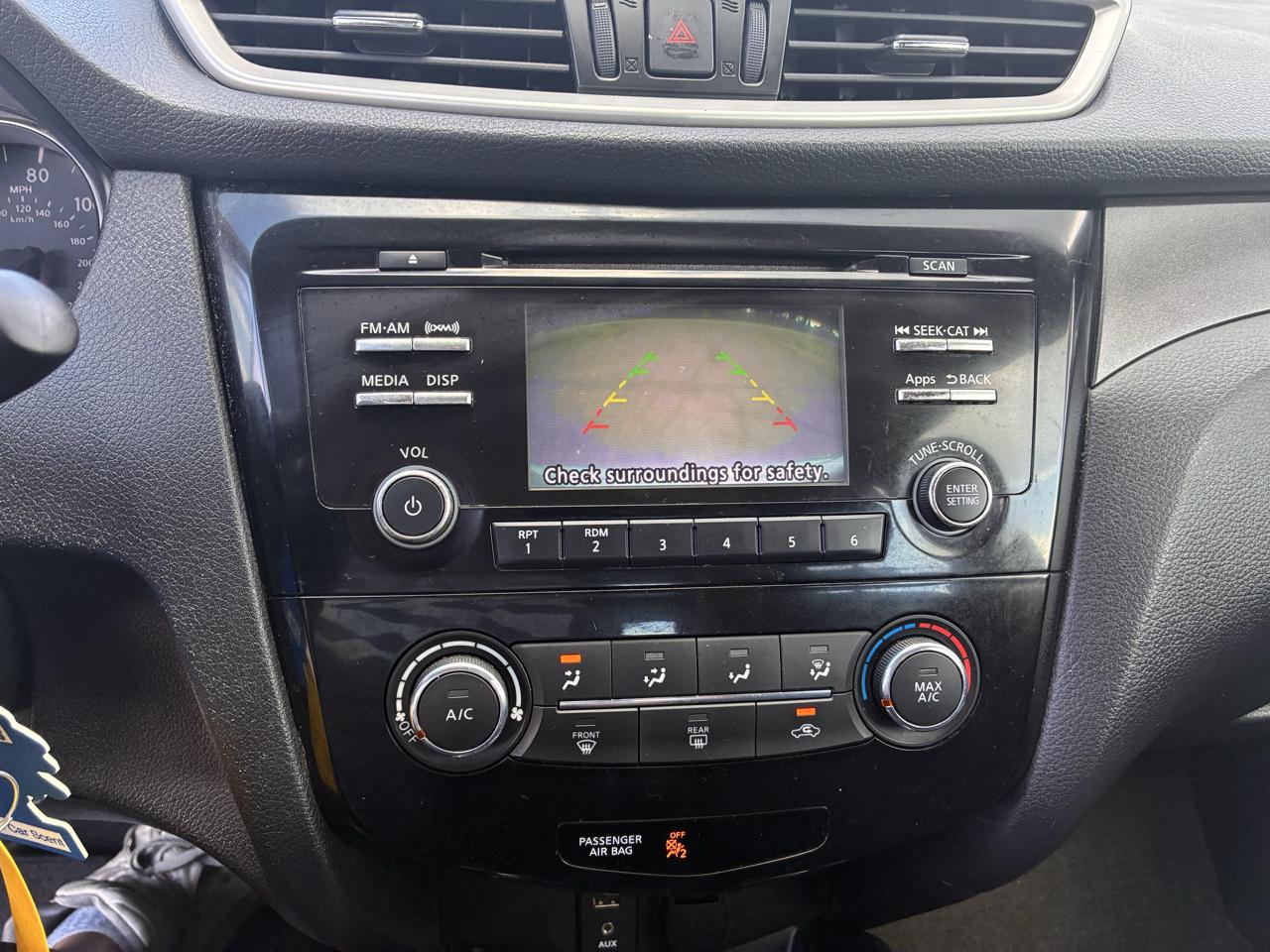 Nissan Rogue  2016