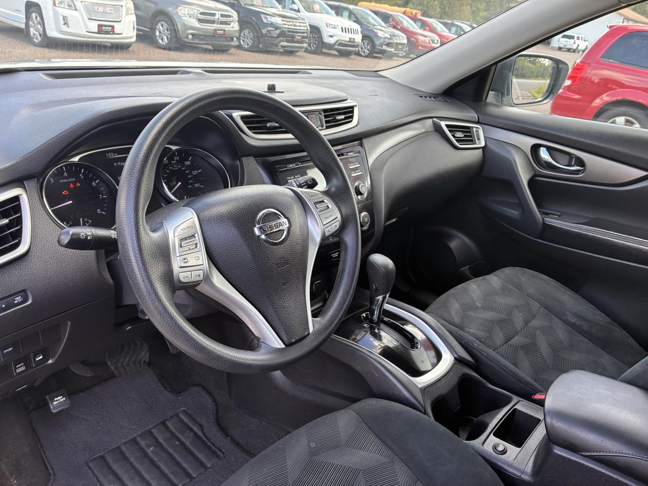 Nissan Rogue  2016