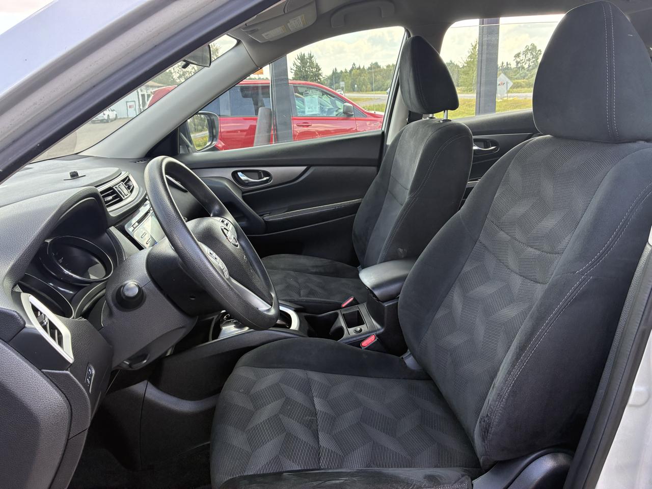 Nissan Rogue  2016
