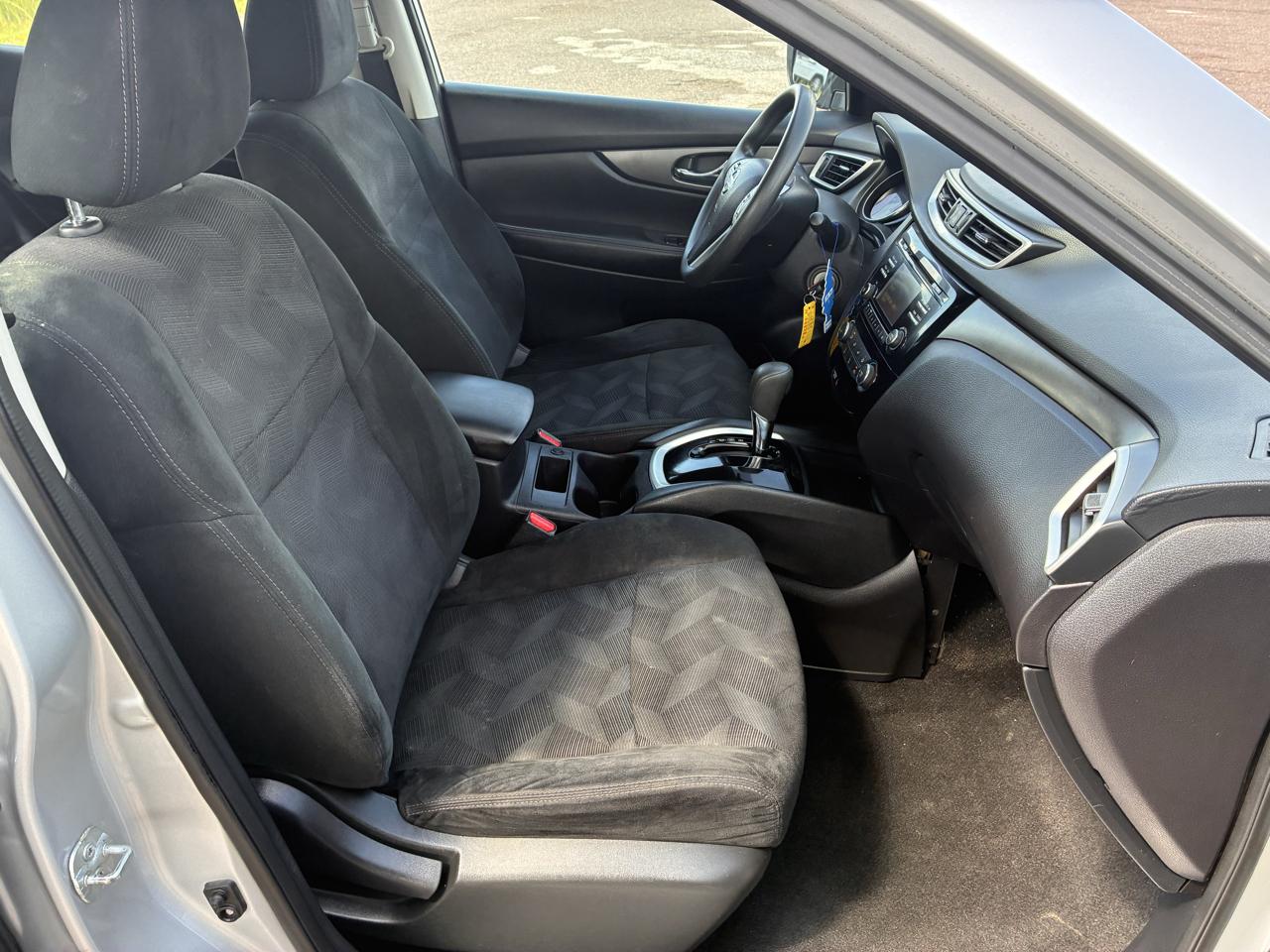 Nissan Rogue  2016