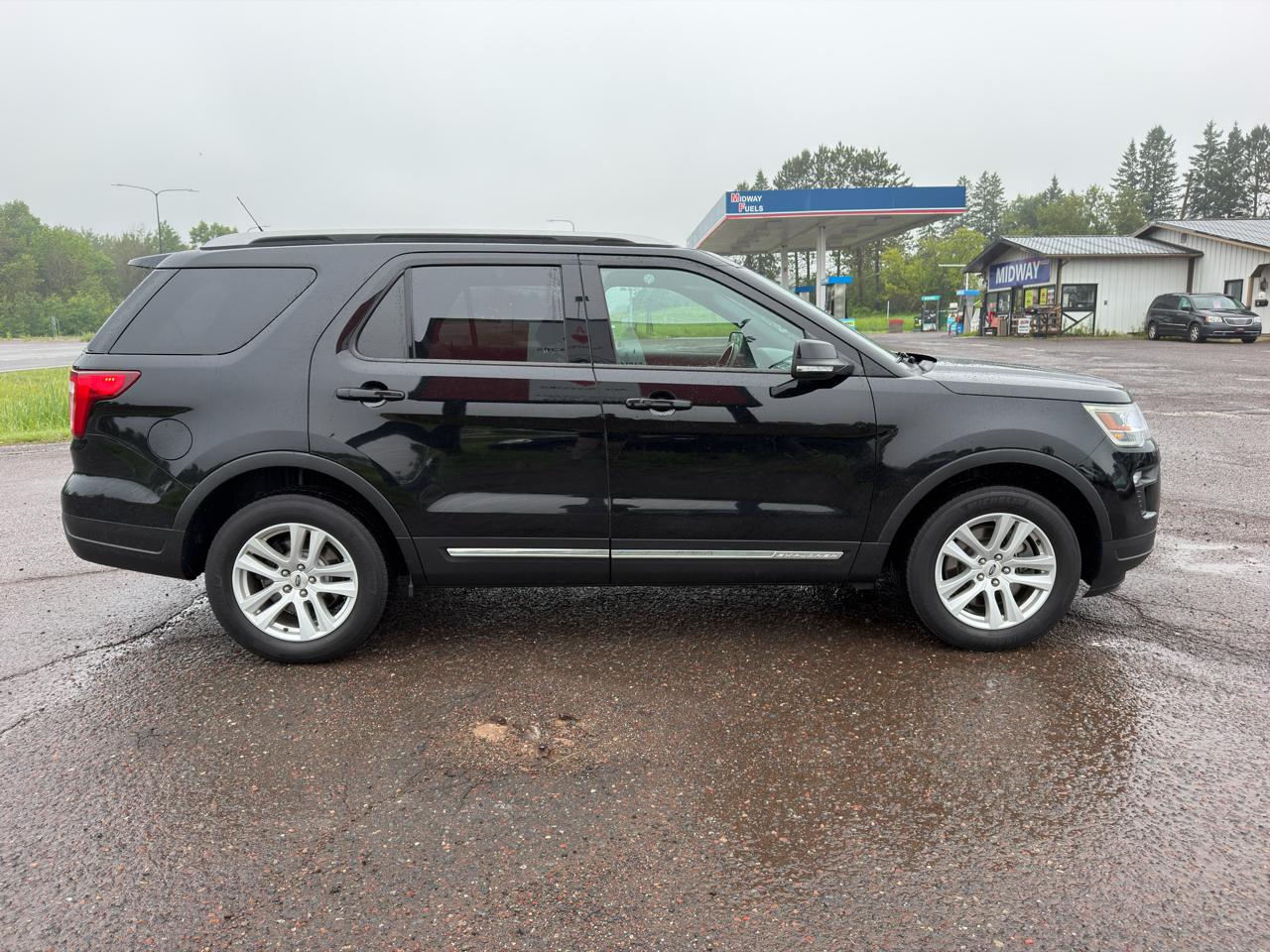 Ford Explorer XLT 4WD 2018