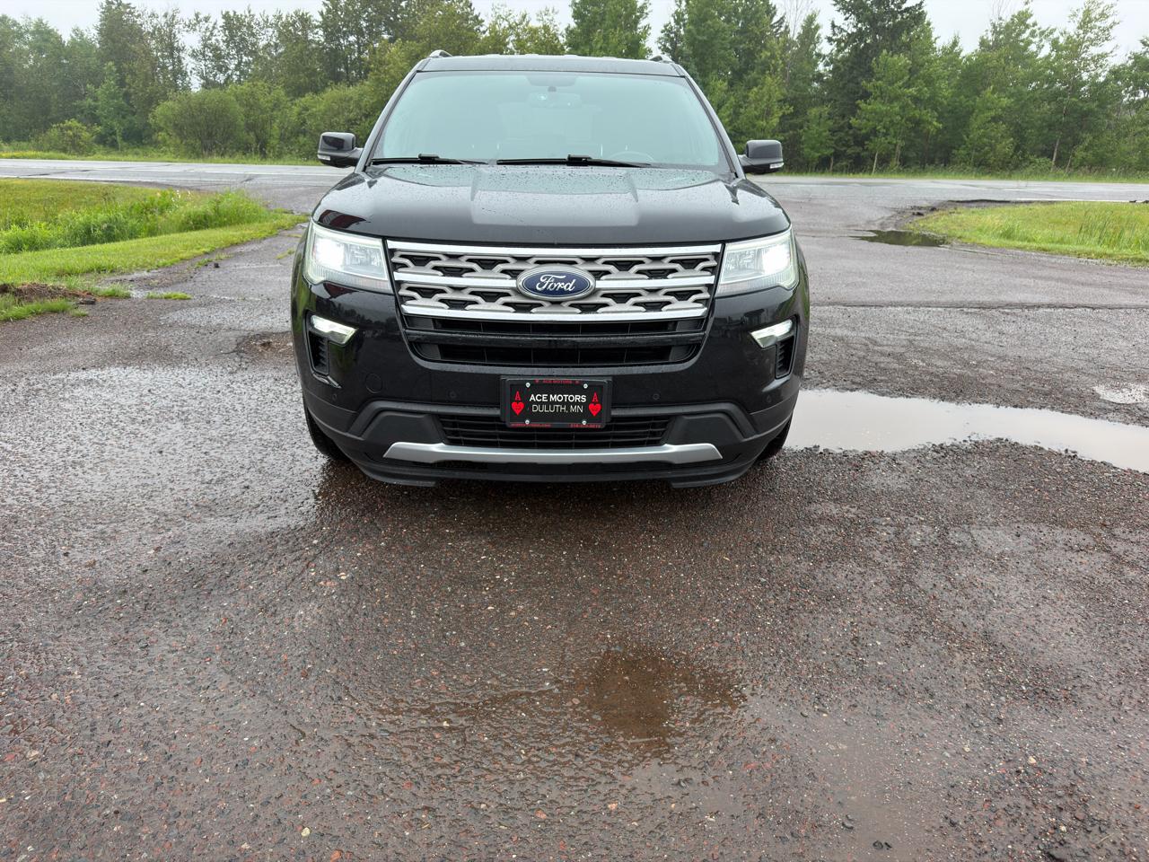 Ford Explorer XLT 4WD 2018