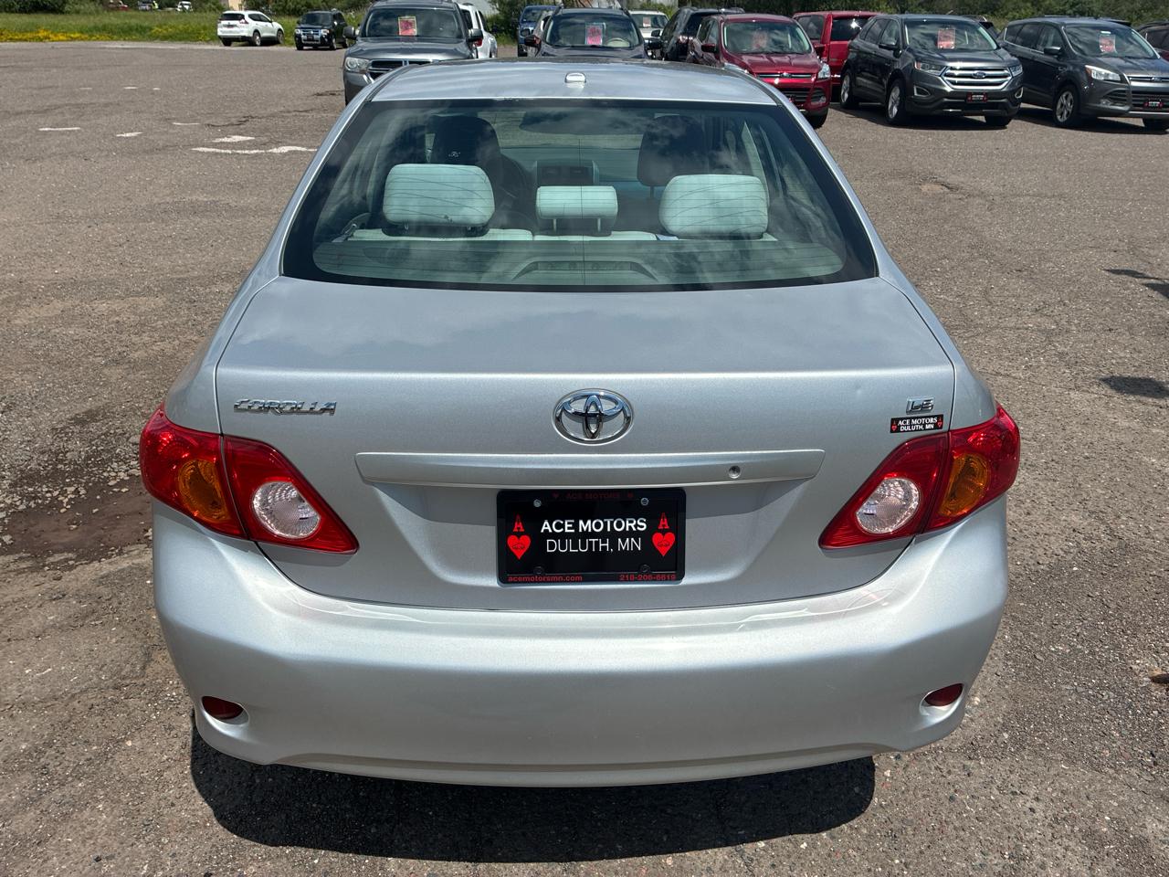 Toyota Corolla 4dr Sdn LE Auto 2010