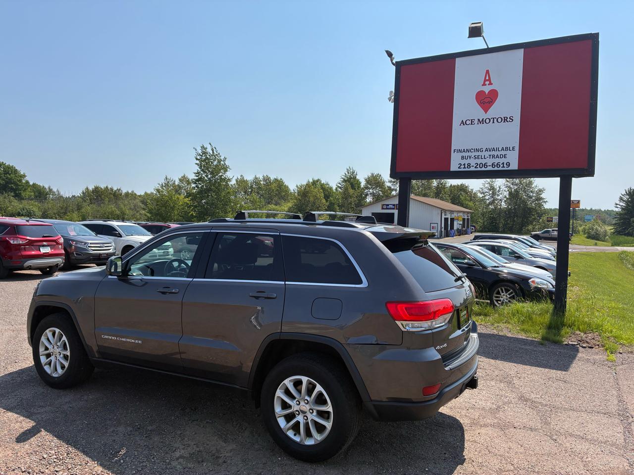 Jeep Grand Cherokee Laredo 4WD 2014
