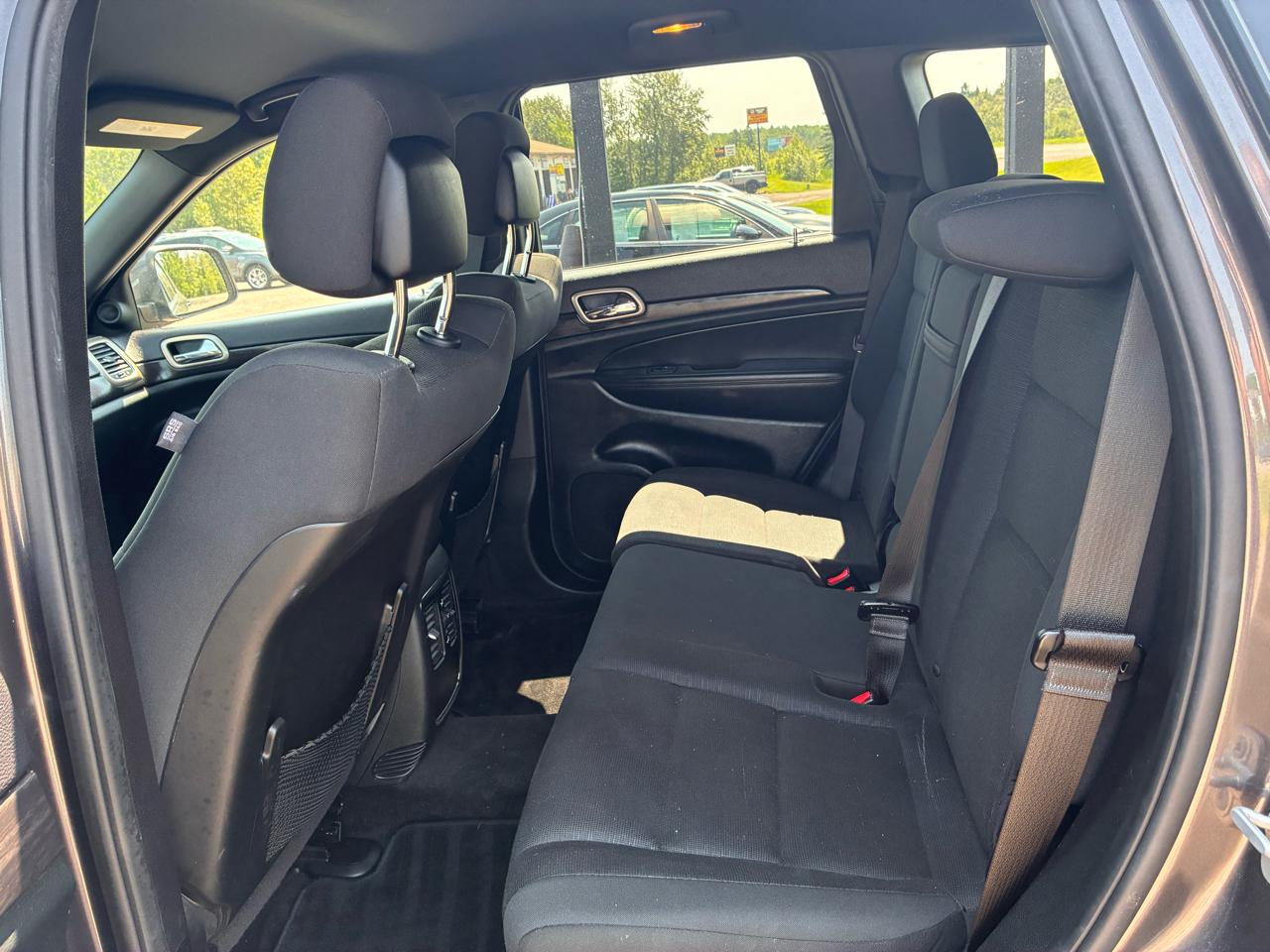 Jeep Grand Cherokee Laredo 4WD 2014