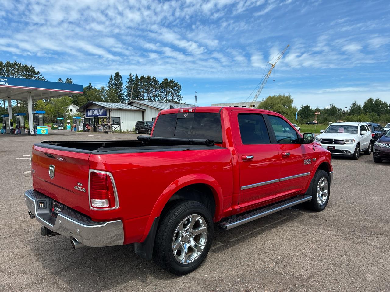 RAM 1500 Laramie Crew Cab SWB 4WD 2015