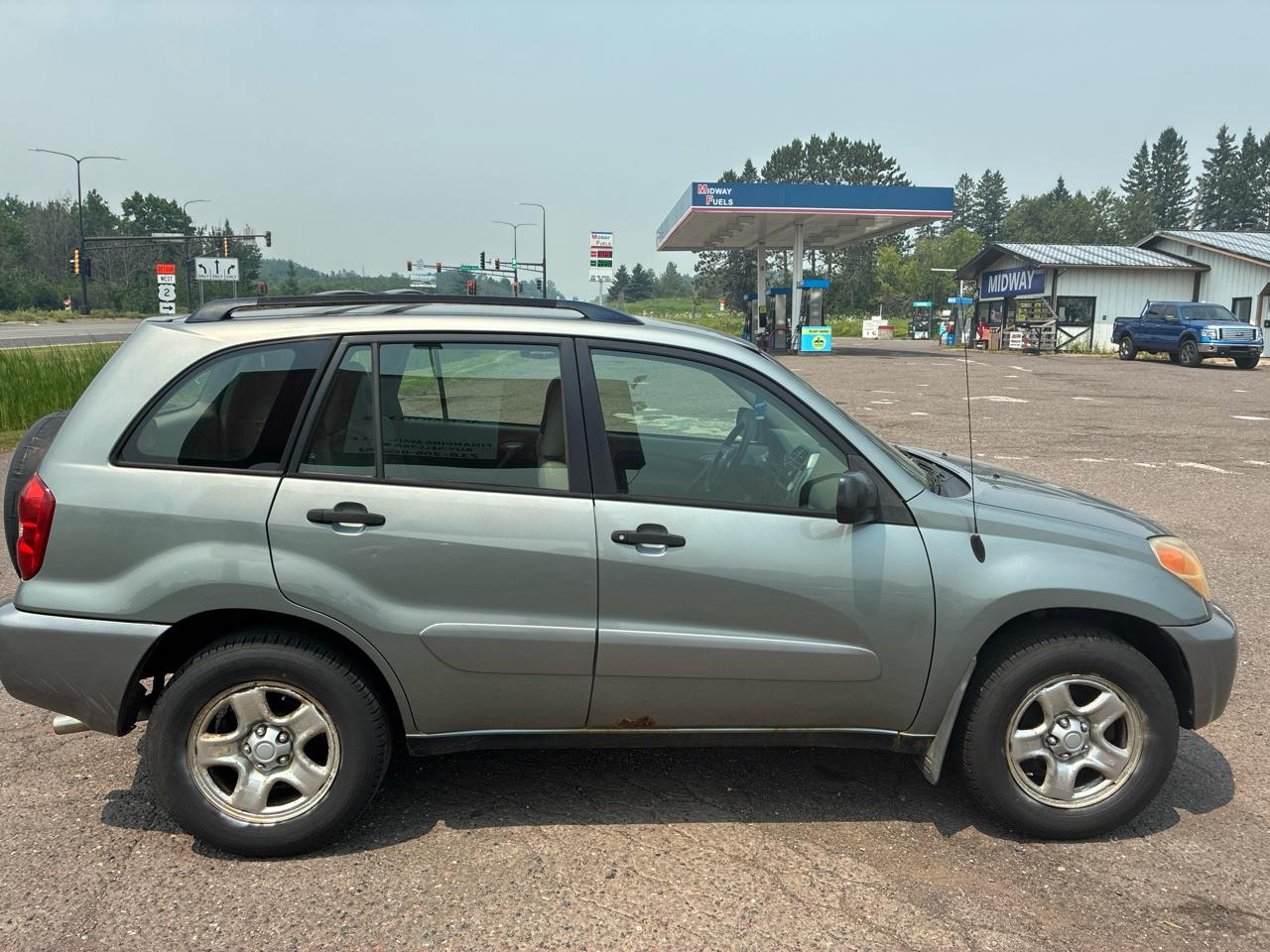 Toyota RAV4 2WD 2004