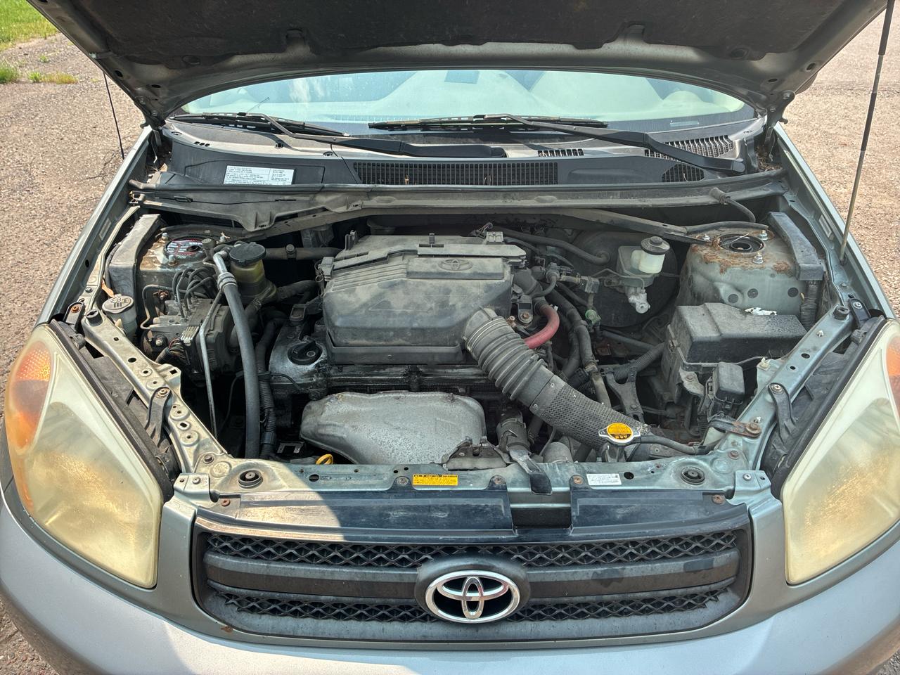 Toyota RAV4 2WD 2004