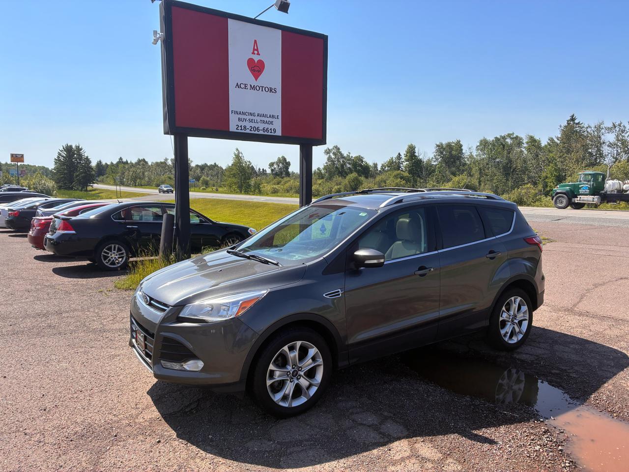 Ford Escape Titanium 4WD 2016
