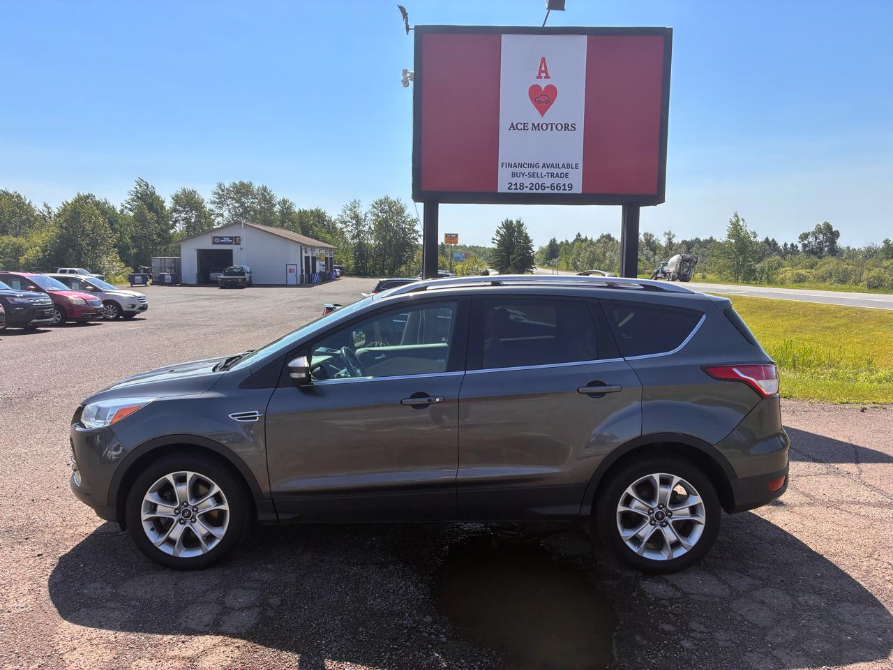 Ford Escape Titanium 4WD 2016