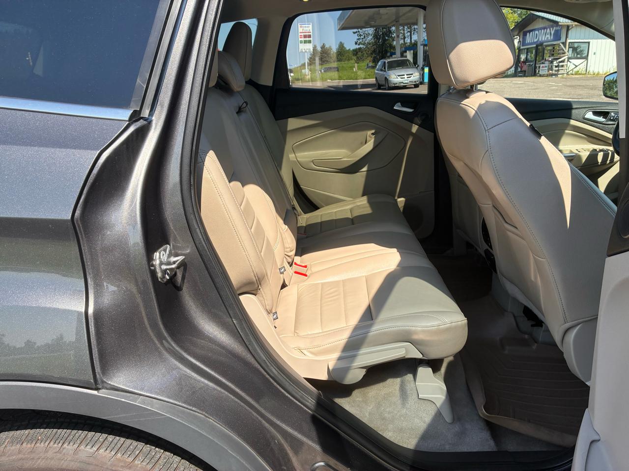 Ford Escape Titanium 4WD 2016