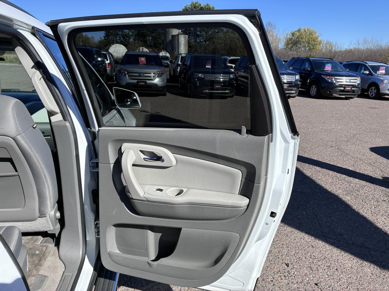 Chevrolet Traverse LT2 AWD 2010
