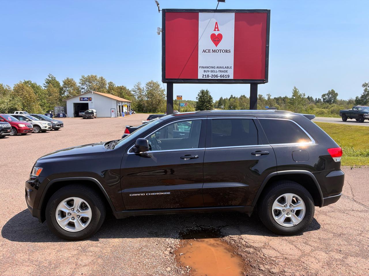 Jeep Grand Cherokee Laredo 4WD 2014
