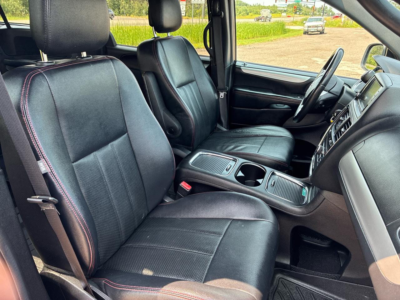 Dodge Grand Caravan  2016