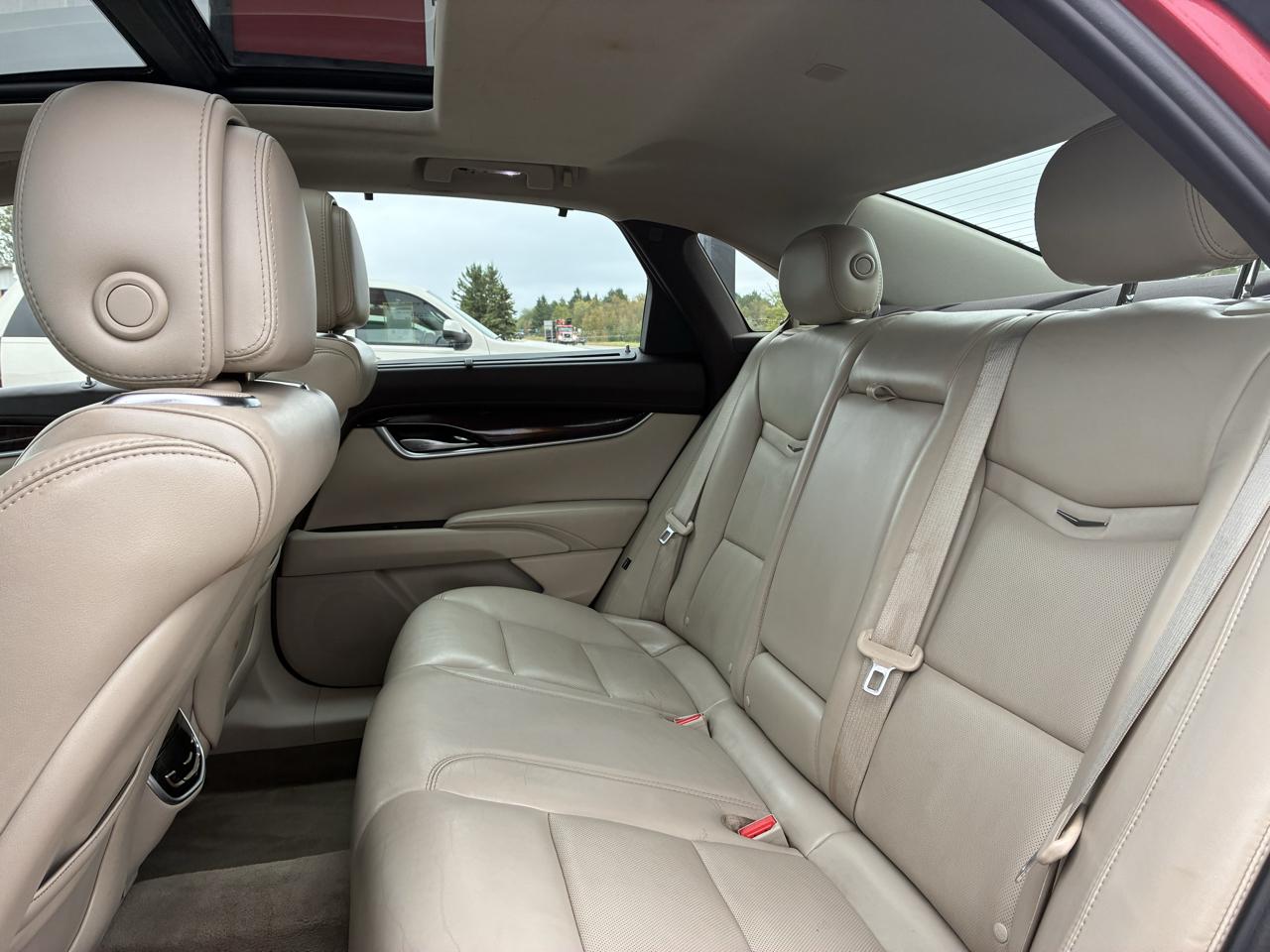 Cadillac XTS Premium AWD 2013
