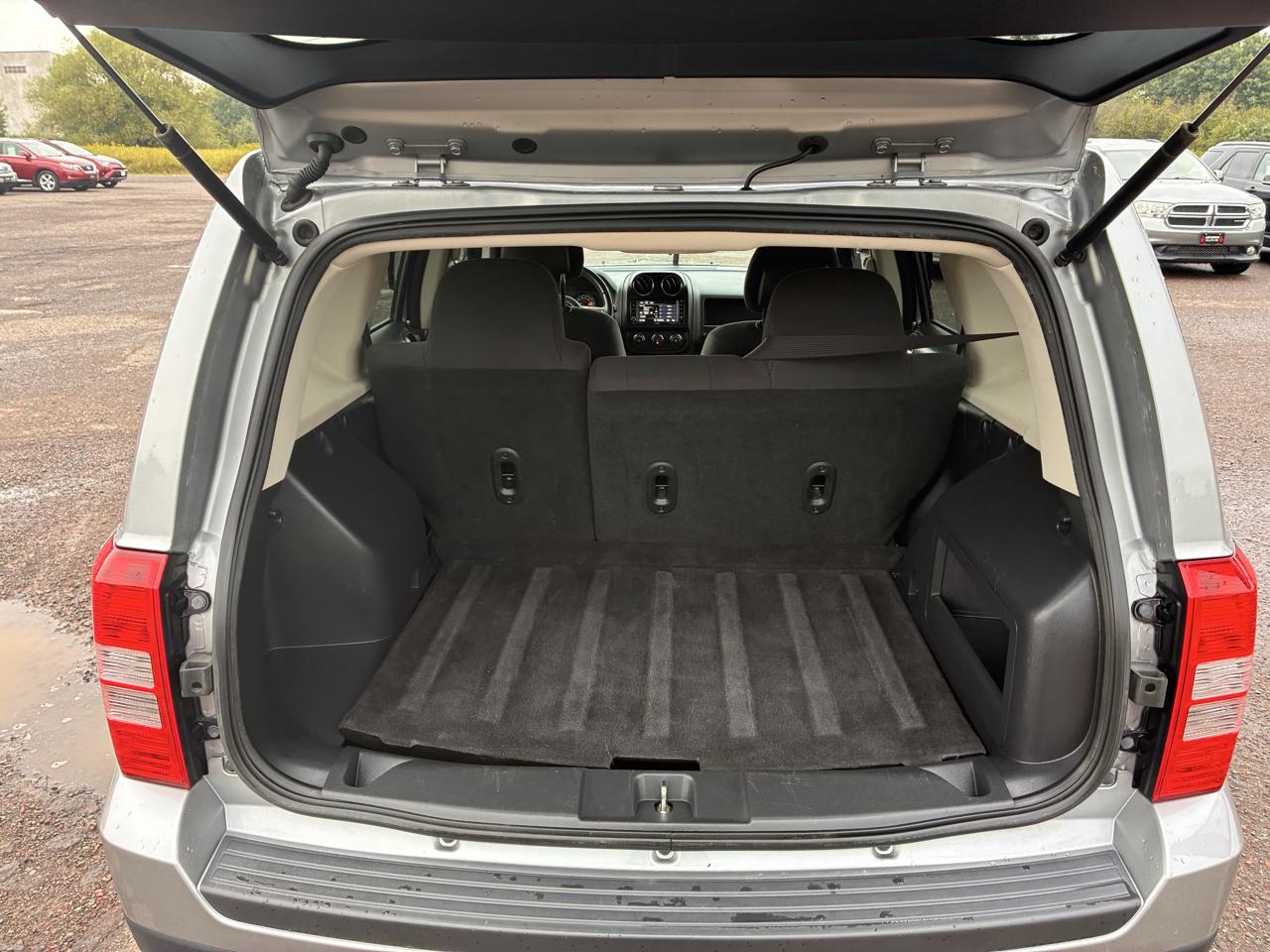 Jeep Patriot Latitude 4WD 2014
