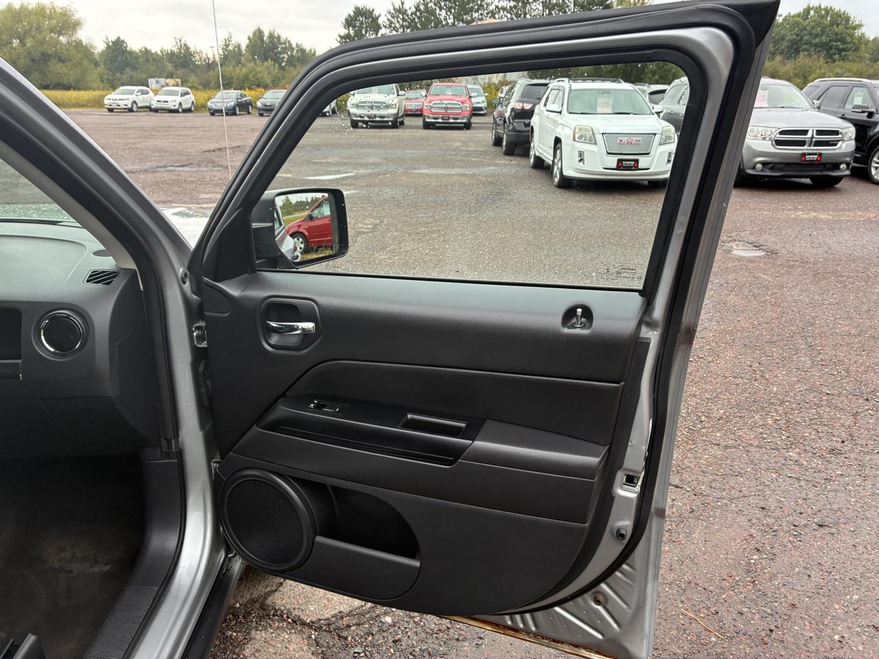 Jeep Patriot Latitude 4WD 2014