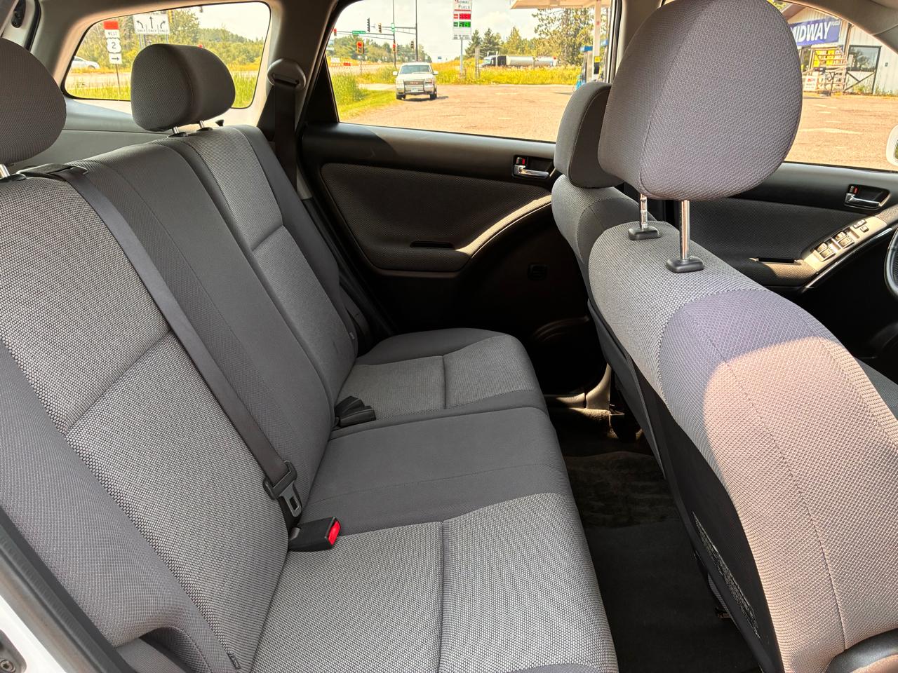 Toyota Matrix 4WD 2004