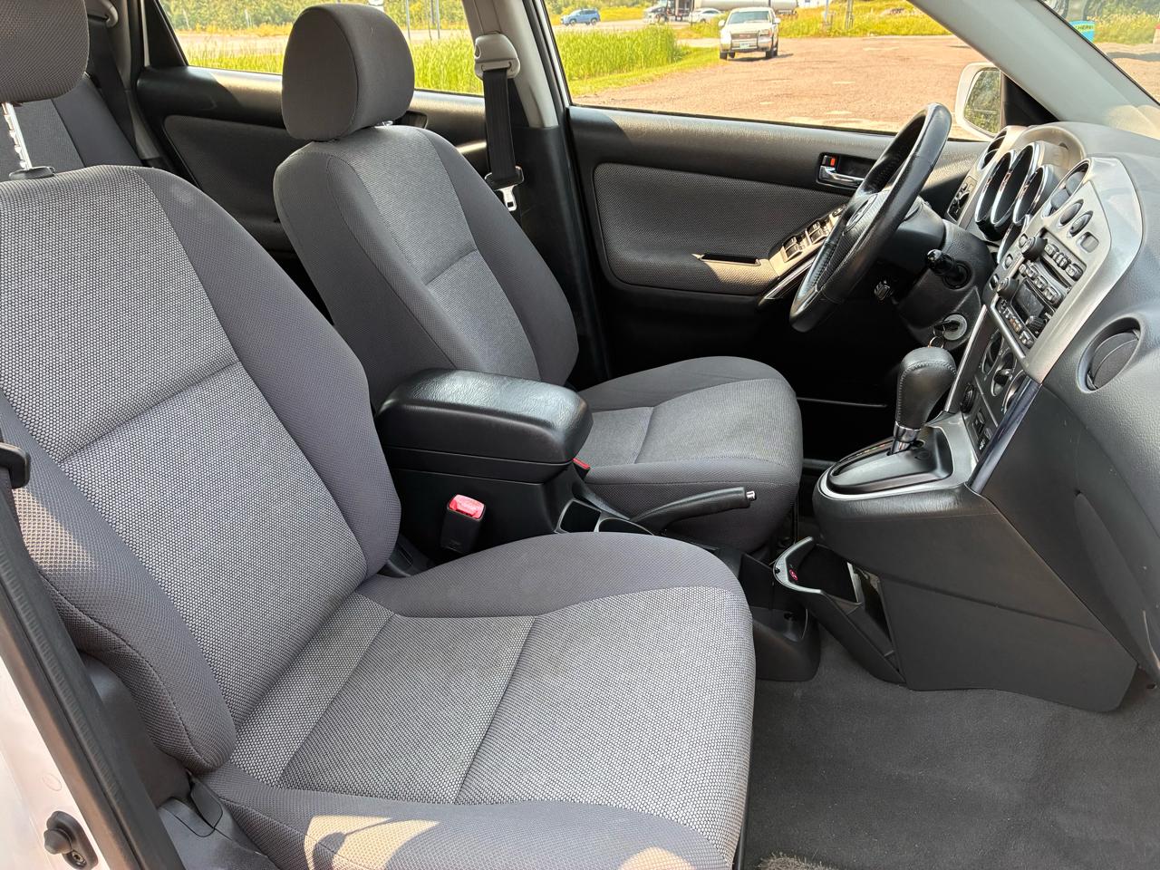 Toyota Matrix 4WD 2004