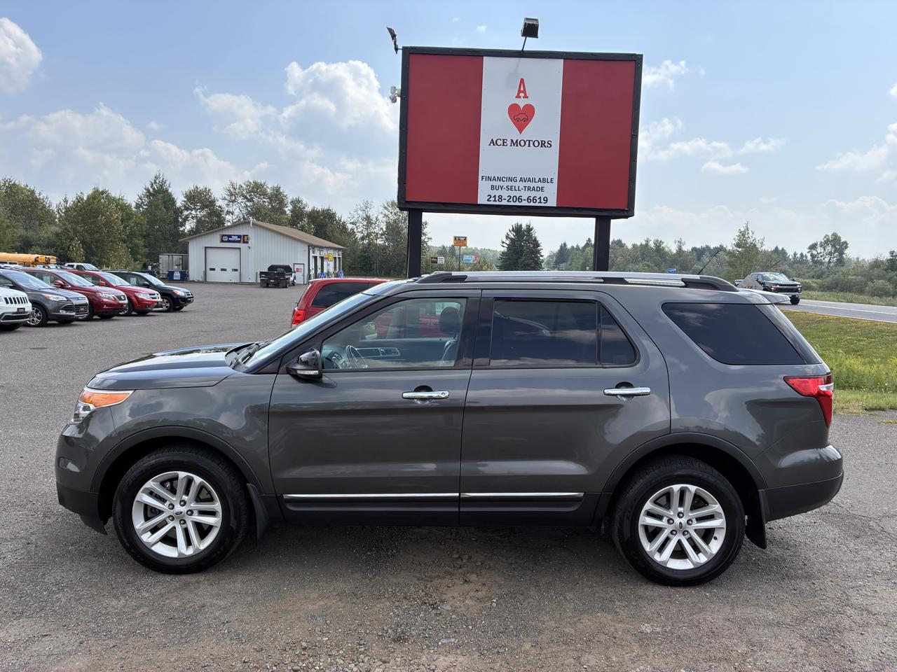 Ford Explorer XLT 4WD 2015