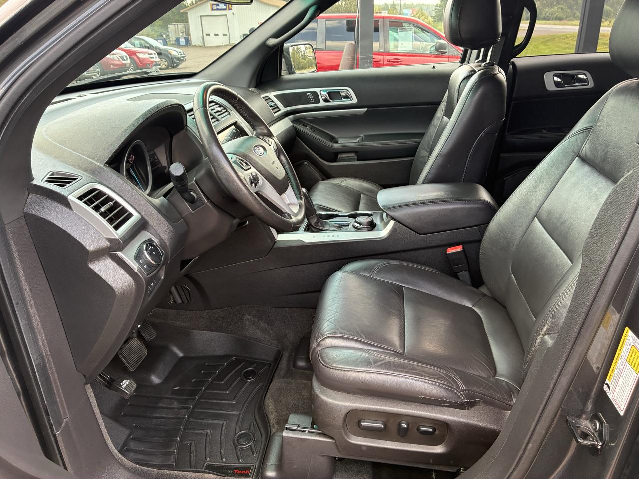 Ford Explorer XLT 4WD 2015