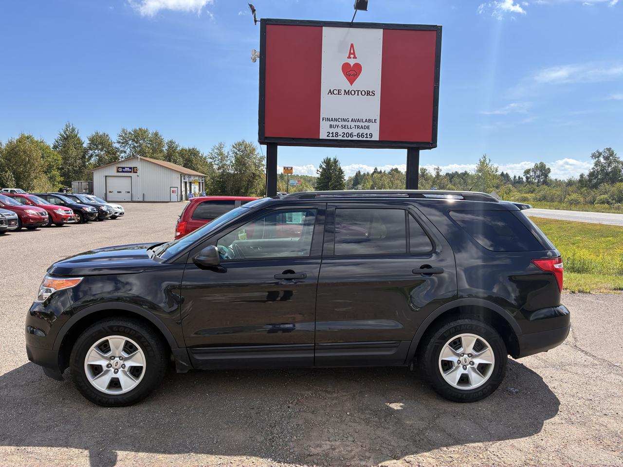Ford Explorer Base 4WD 2013