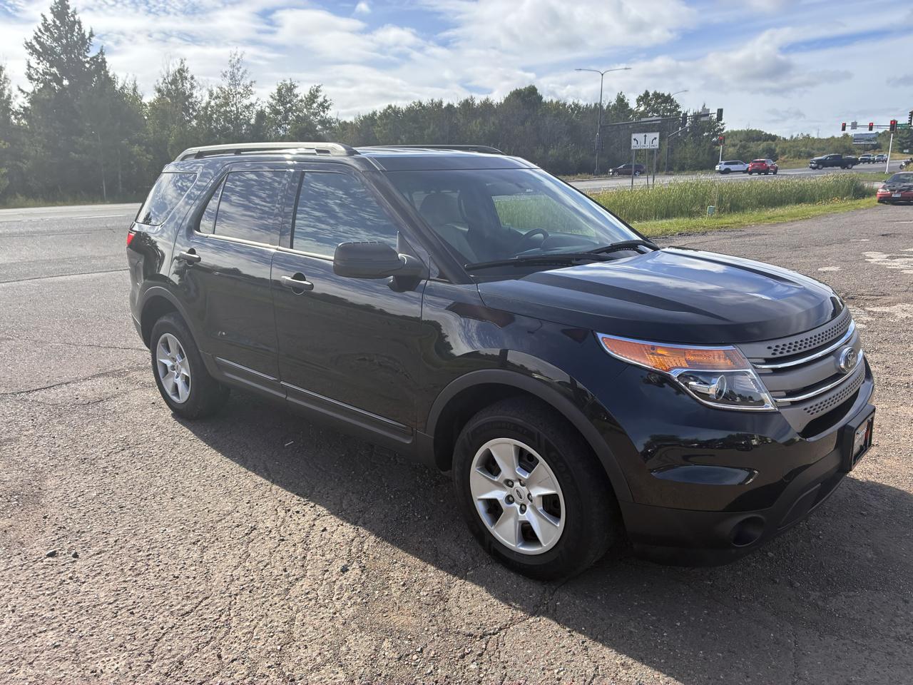 Ford Explorer Base 4WD 2013