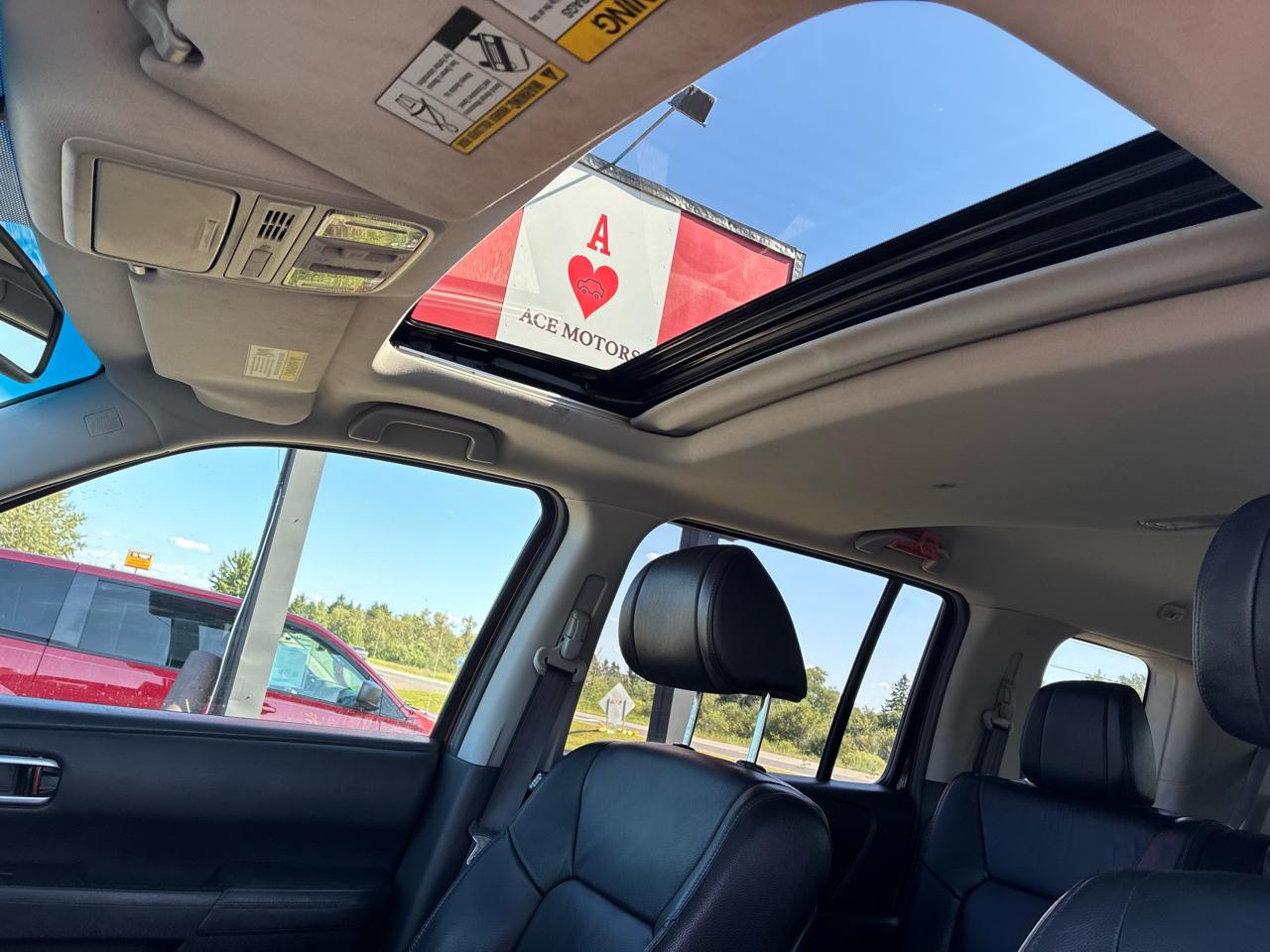 Honda Pilot EX-L 4WD 5-Spd AT with Navigation 2013