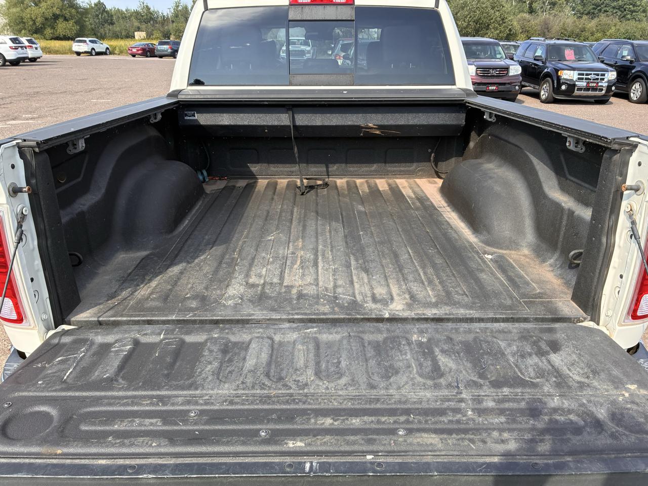 RAM 1500 Laramie Crew Cab SWB 4WD 2017