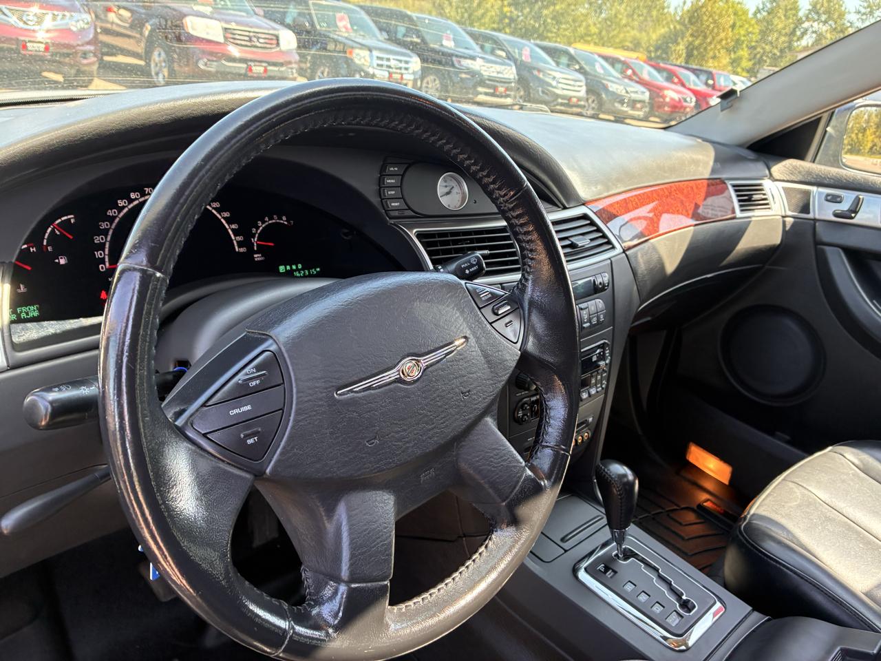 Chrysler Pacifica Touring 2006