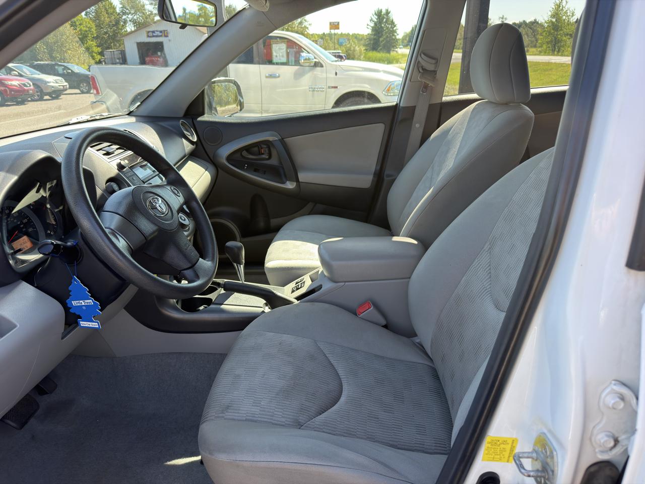 Toyota RAV4 Base I4 4WD with 3rd Row 2011