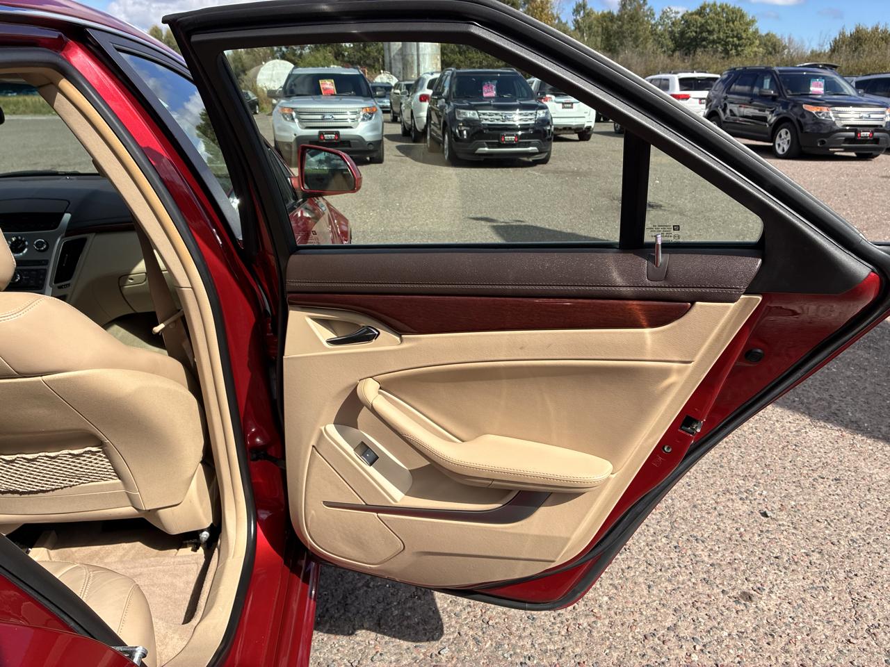 Cadillac CTS 3.6L Premium AWD w/Navi 2010