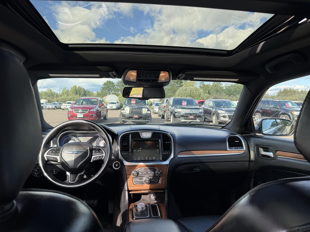 Chrysler 300 C Platinum AWD 2016