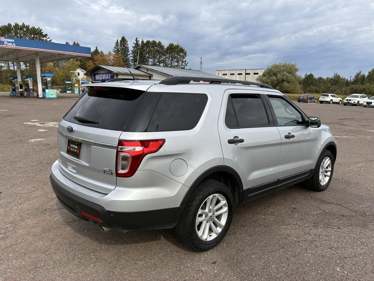 Ford Explorer Base 4WD 2015