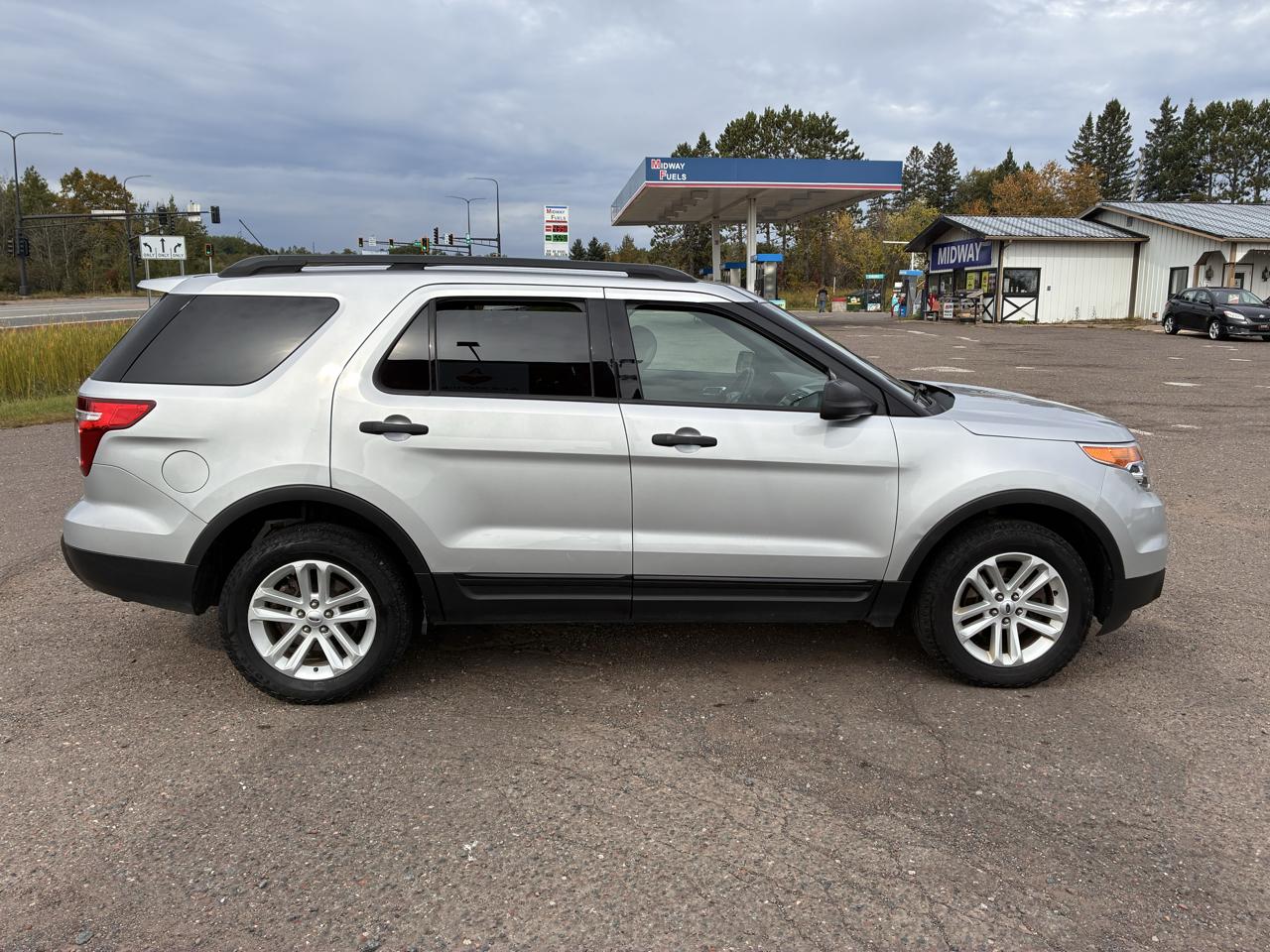 Ford Explorer Base 4WD 2015
