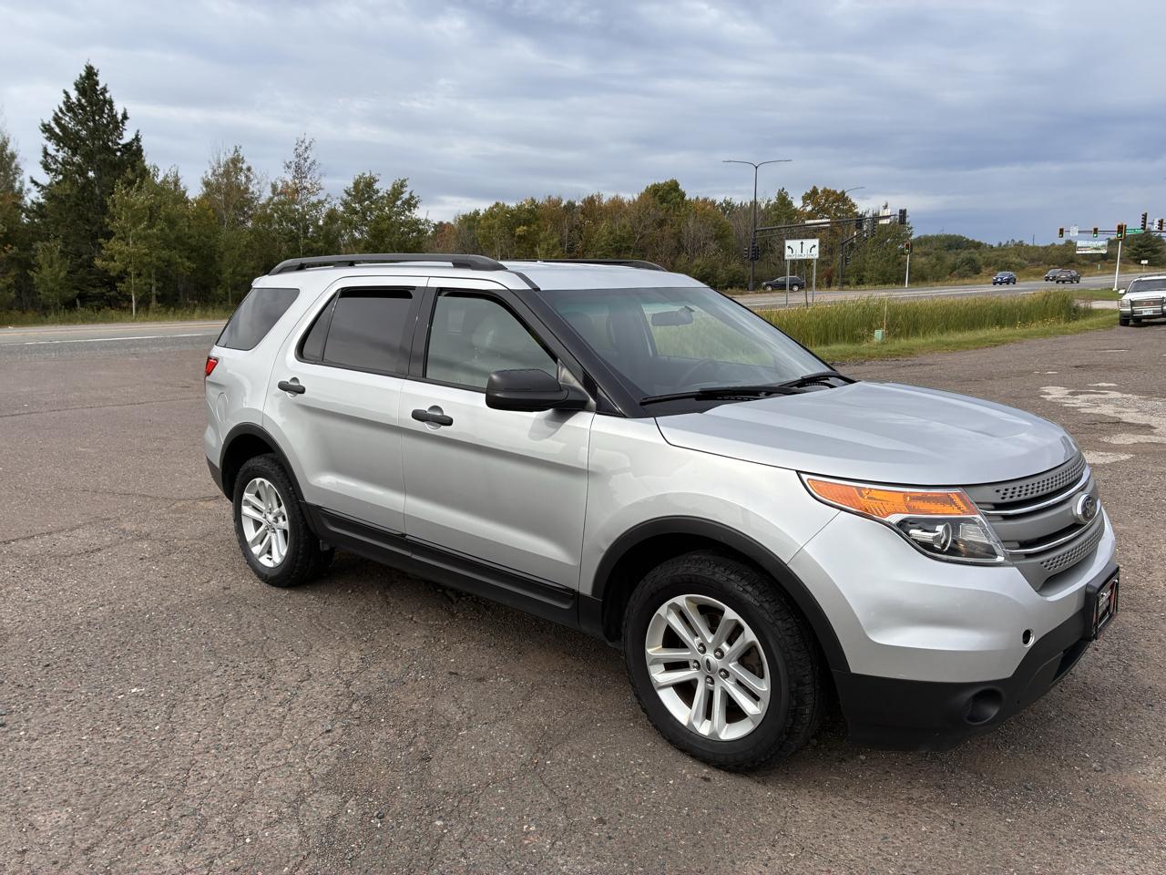 Ford Explorer Base 4WD 2015