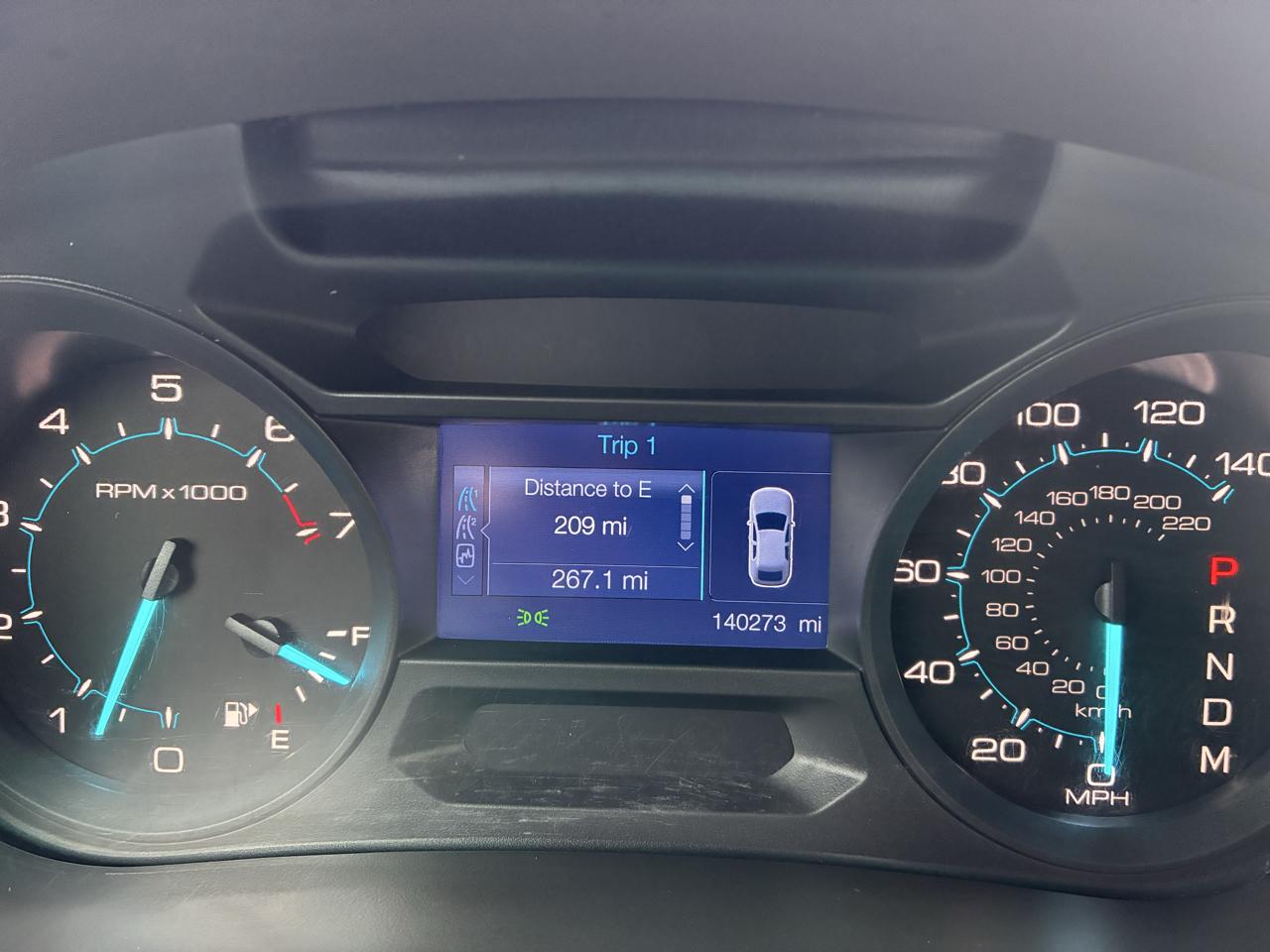 Ford Explorer Base 4WD 2015