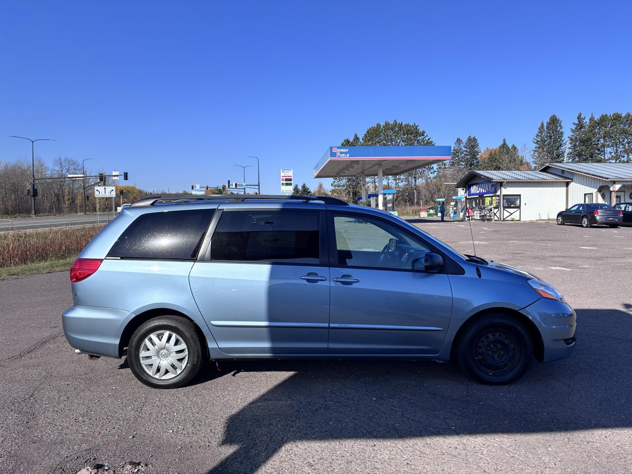 Toyota Sienna CE FWD 7-Passenger 2007