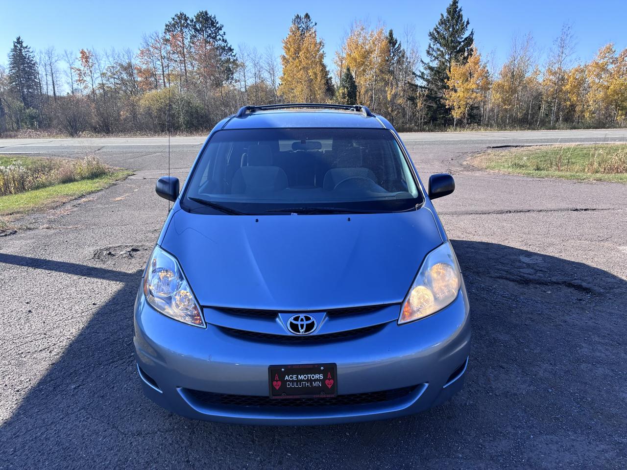 Toyota Sienna CE FWD 7-Passenger 2007