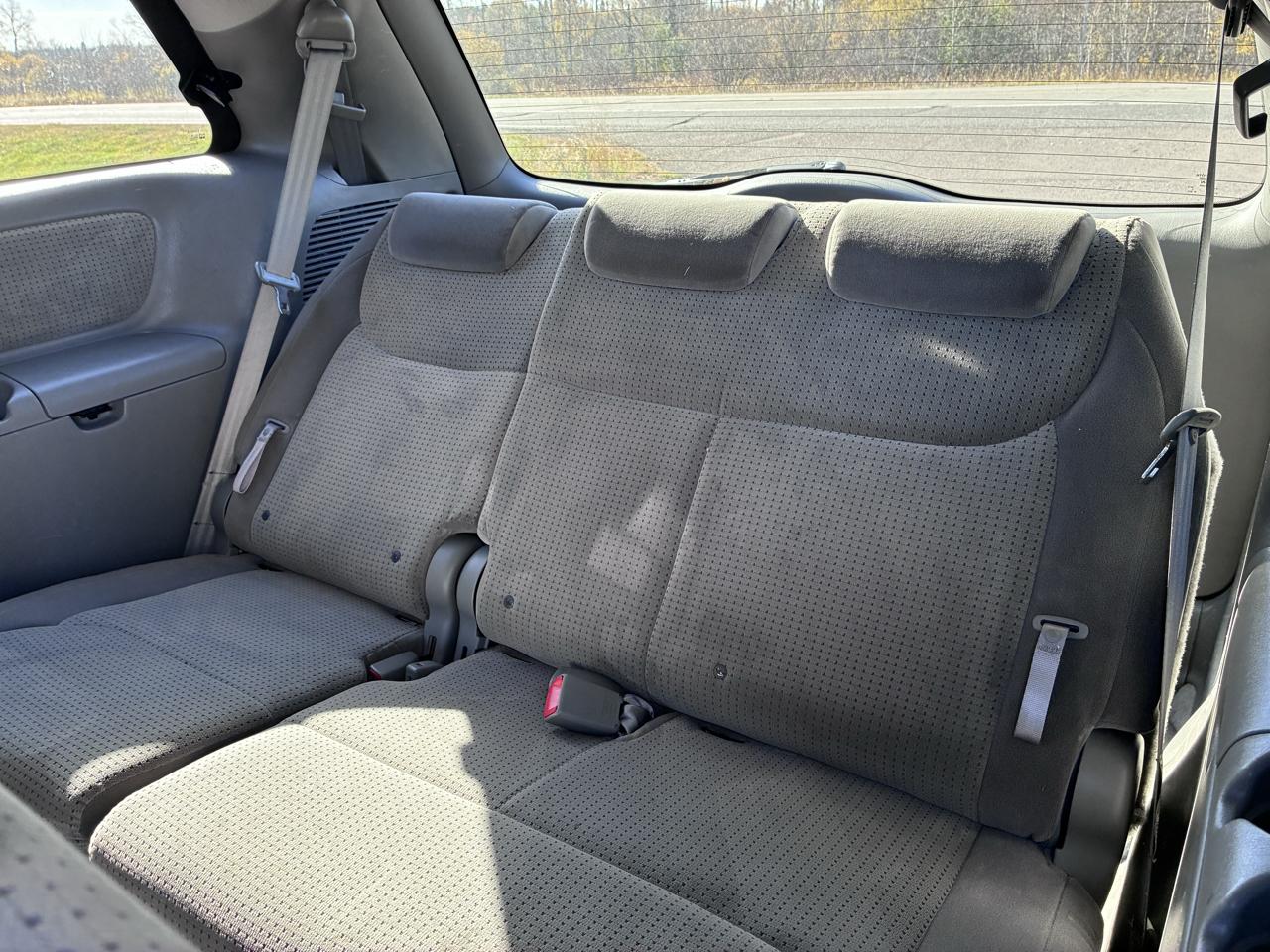 Toyota Sienna CE FWD 7-Passenger 2007