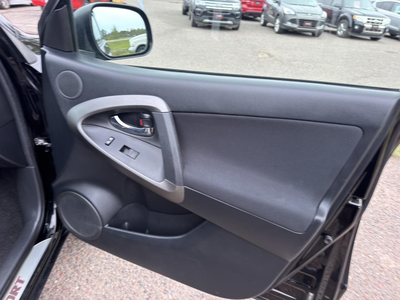 Toyota RAV4 Sport V6 4WD 2009