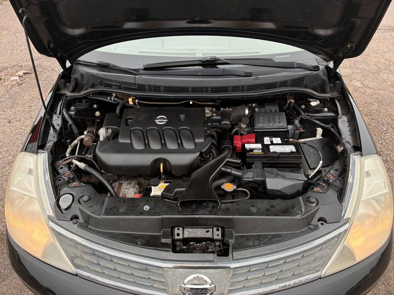 Nissan Versa 1.8 S Hatchback 2009
