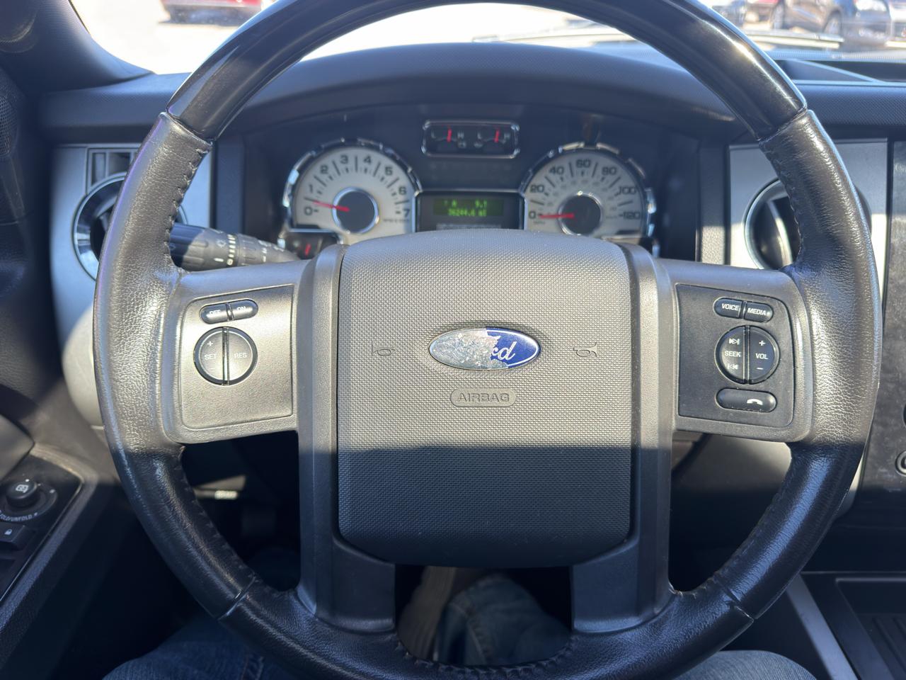 Ford Expedition Limited 4WD 2012